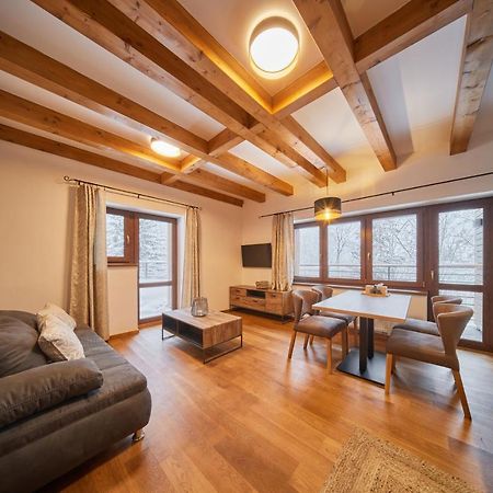 Vlci Stopa Apartments Pec pod Sněžkou Eksteriør billede