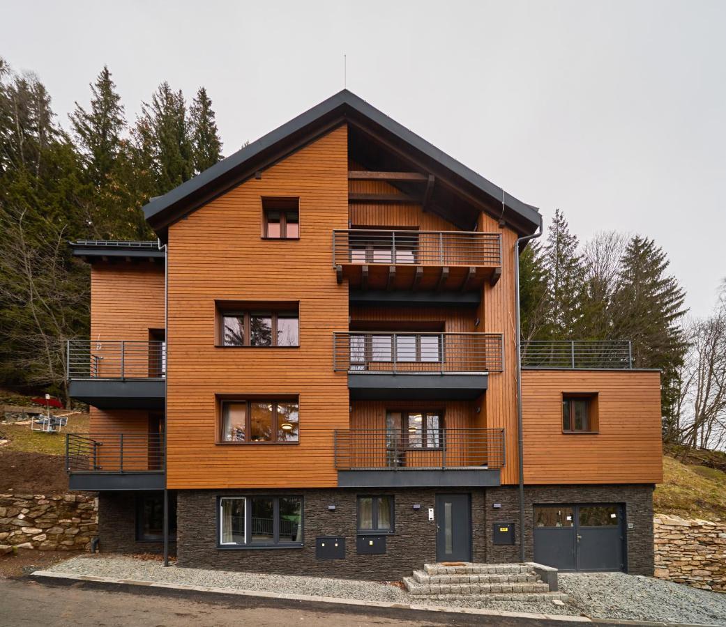 Vlci Stopa Apartments Pec pod Sněžkou Eksteriør billede